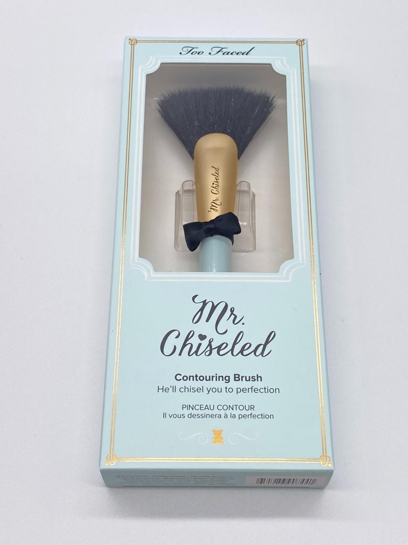 Too Faced Mr. Chiseled Contouring Brush
