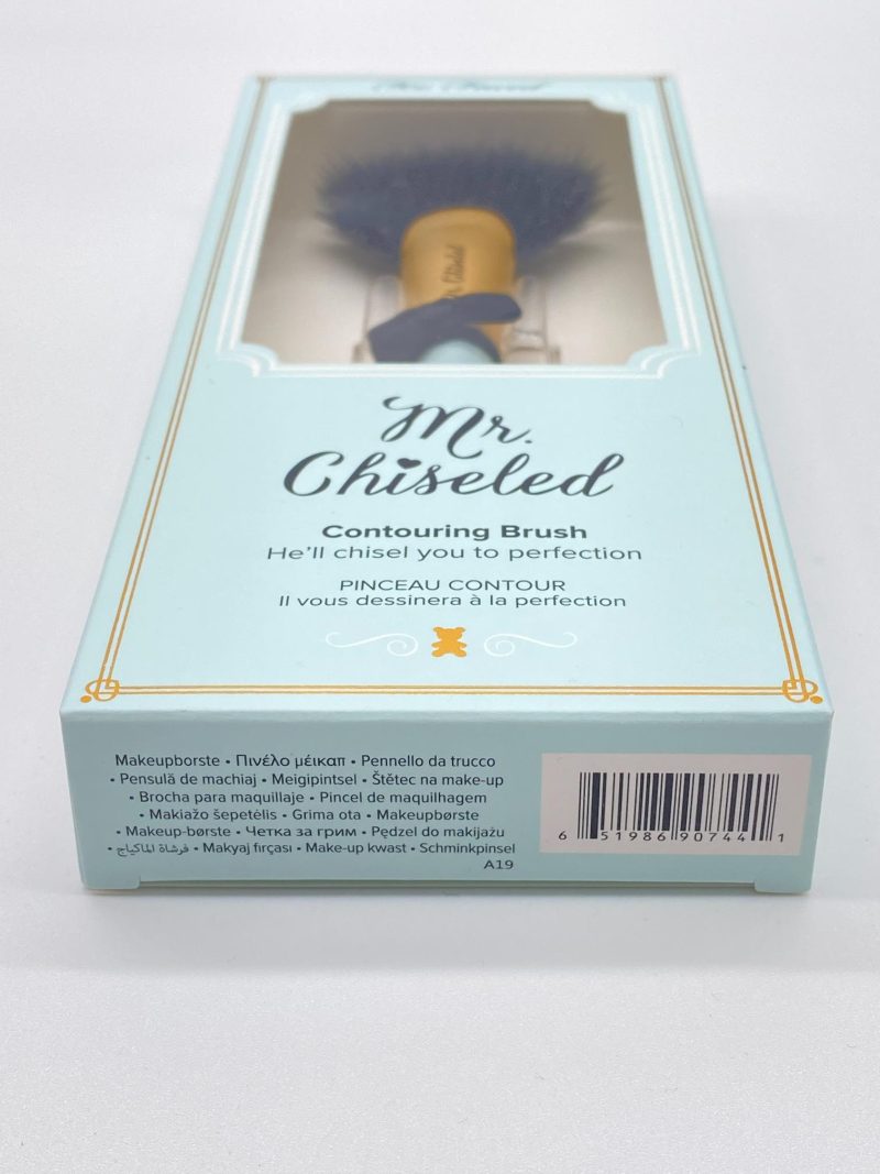 Too Faced Mr. Chiseled Contouring Brush - Image 2