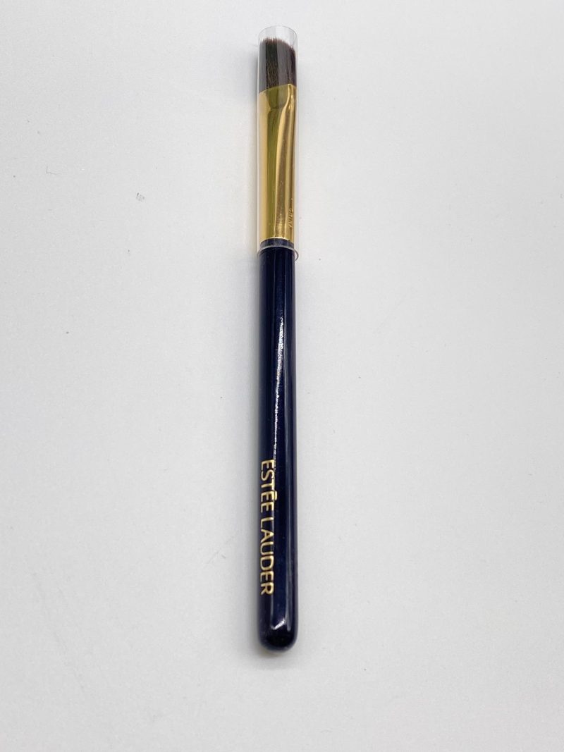 Estee Lauder Contour Shadow Brush - # 30 - Image 2