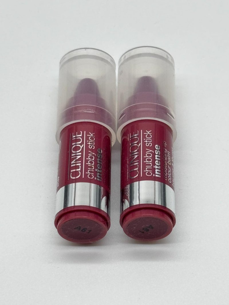2 Clinique Chubby Moisturizing Lip Colour Balm - Sample 1g - Broadest Berry - Image 2