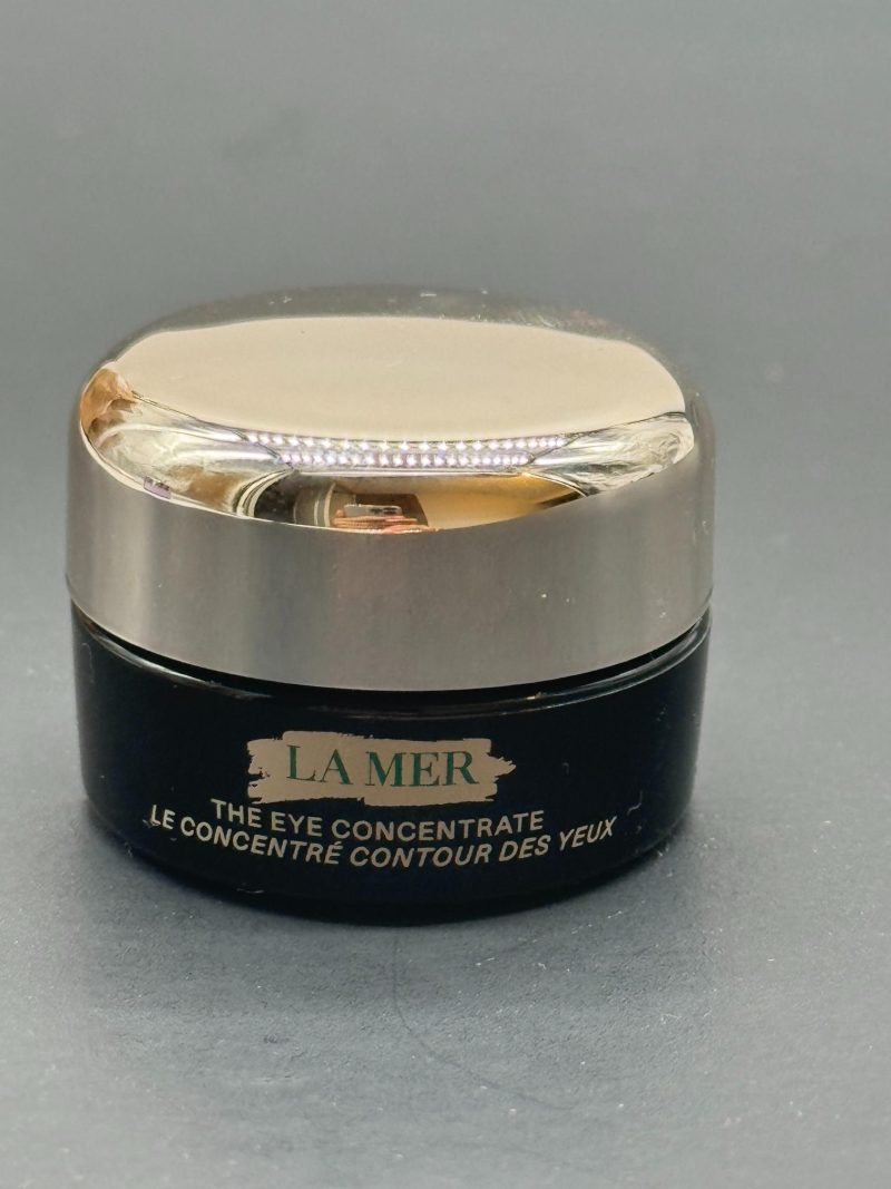 La Mer The Eye Concentrate sample travel size jar 5mL