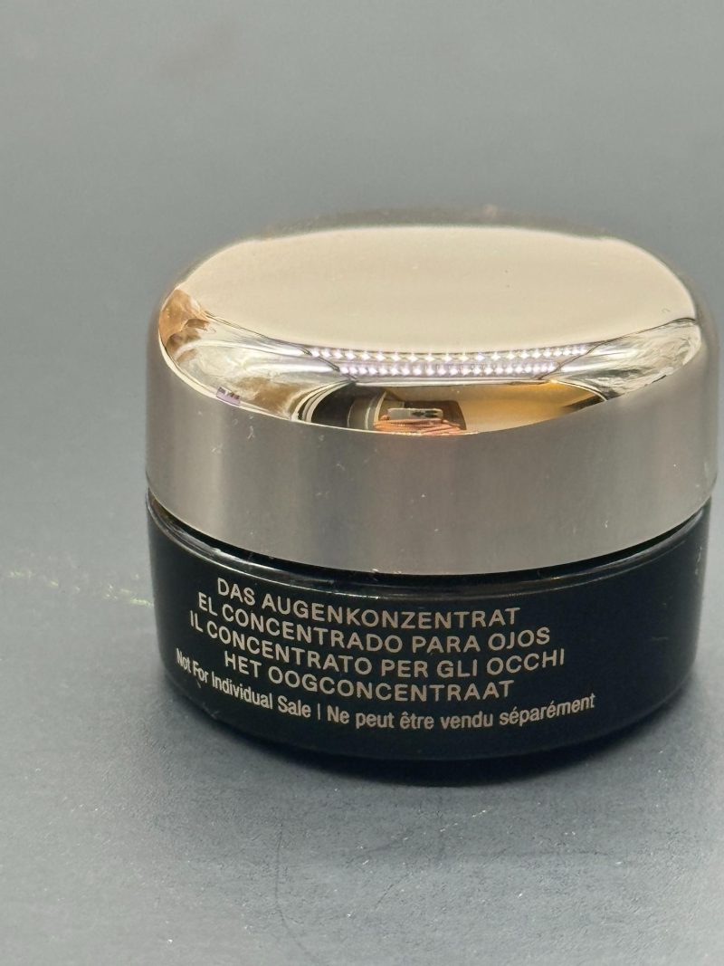 La Mer The Eye Concentrate sample travel size jar 5mL - Image 2